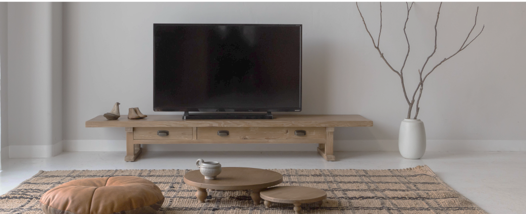 空間の主役になるテレビボード